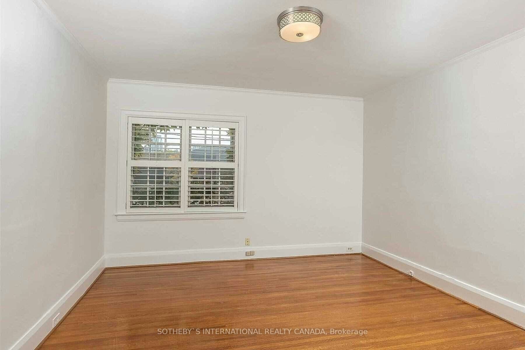 Main Fl-130 Highbourne Road, Toronto, ON, M5P 2J7 - 15