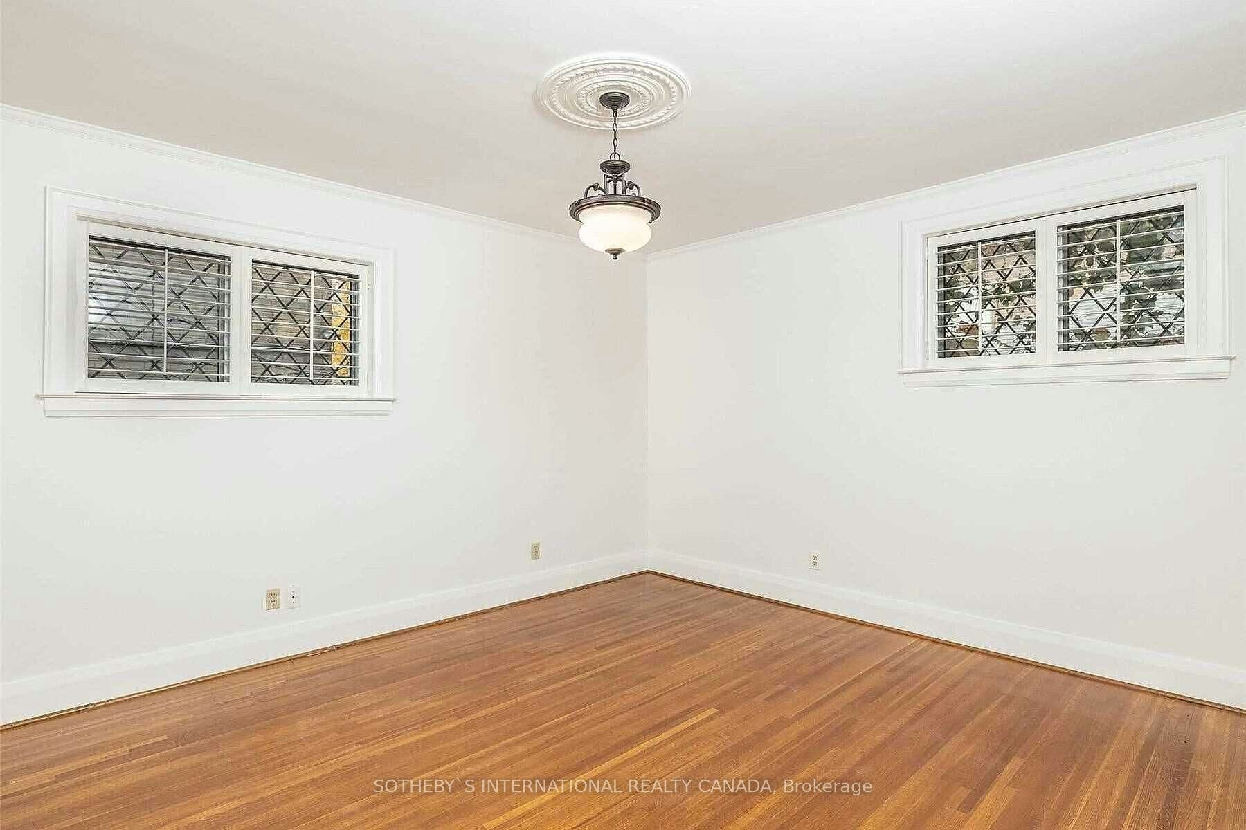 Main Fl-130 Highbourne Road, Toronto, ON, M5P 2J7 - 17