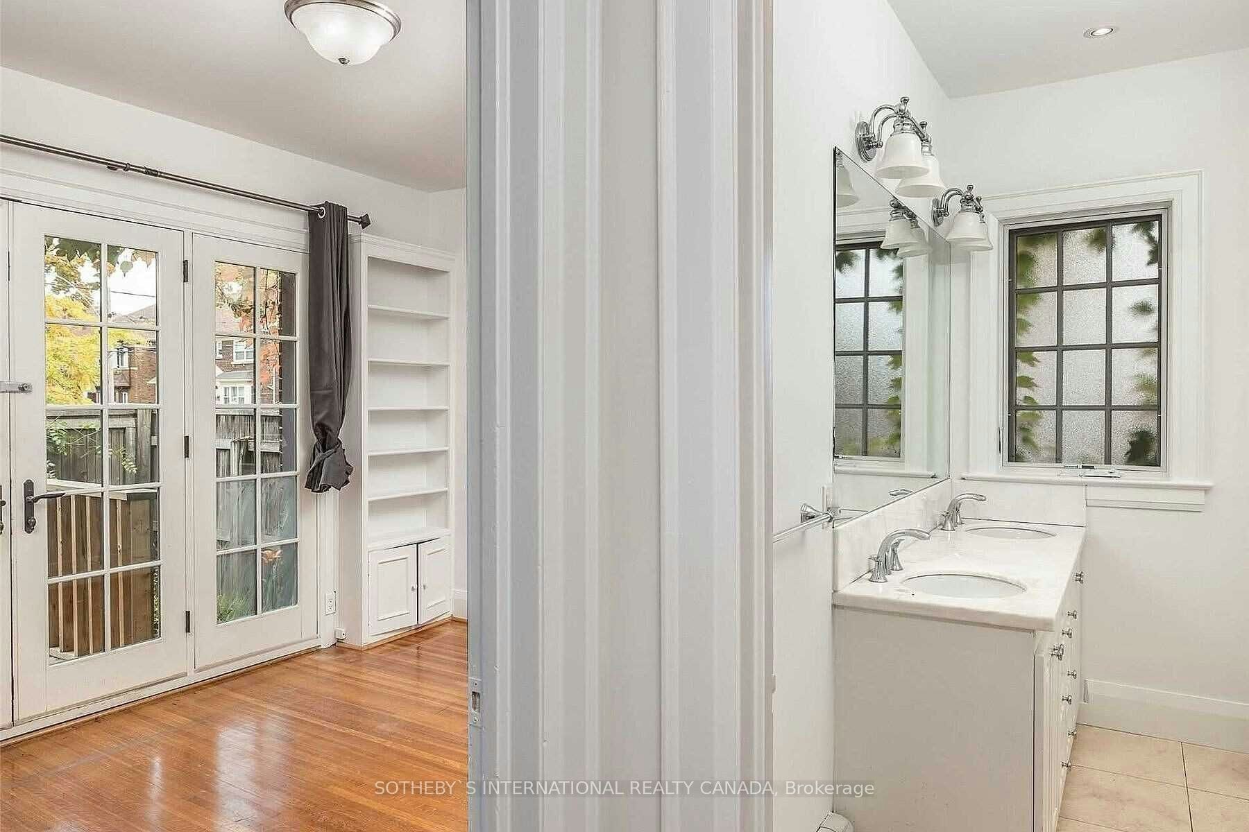 Main Fl-130 Highbourne Road, Toronto, ON, M5P 2J7 - 19