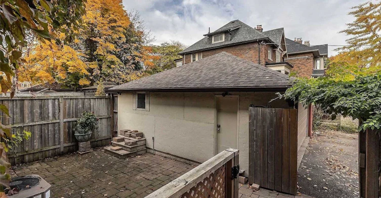 Main Fl-130 Highbourne Road, Toronto, ON, M5P 2J7 - 25