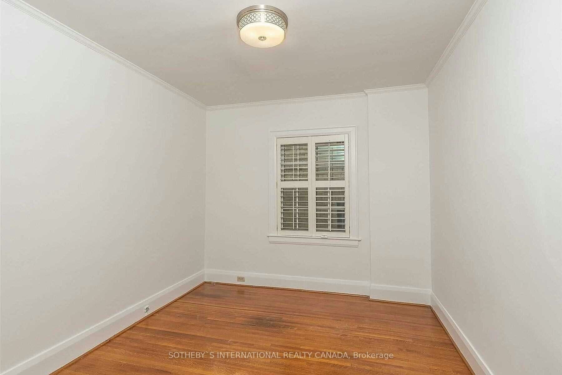 Main Fl-130 Highbourne Road, Toronto, ON, M5P 2J7 - 16