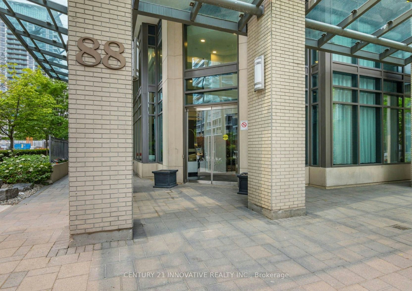 405-88 Broadway Avenue, Toronto, ON, M4P 0A5 - 2