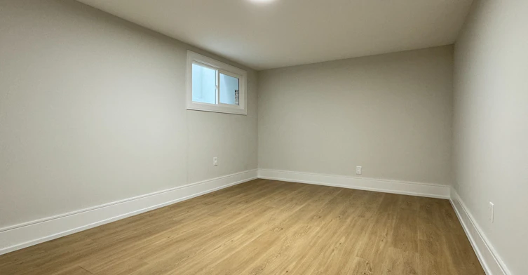 Bsmt-116 Bellevue Avenue, Toronto, ON, M5T 2N9 - 6