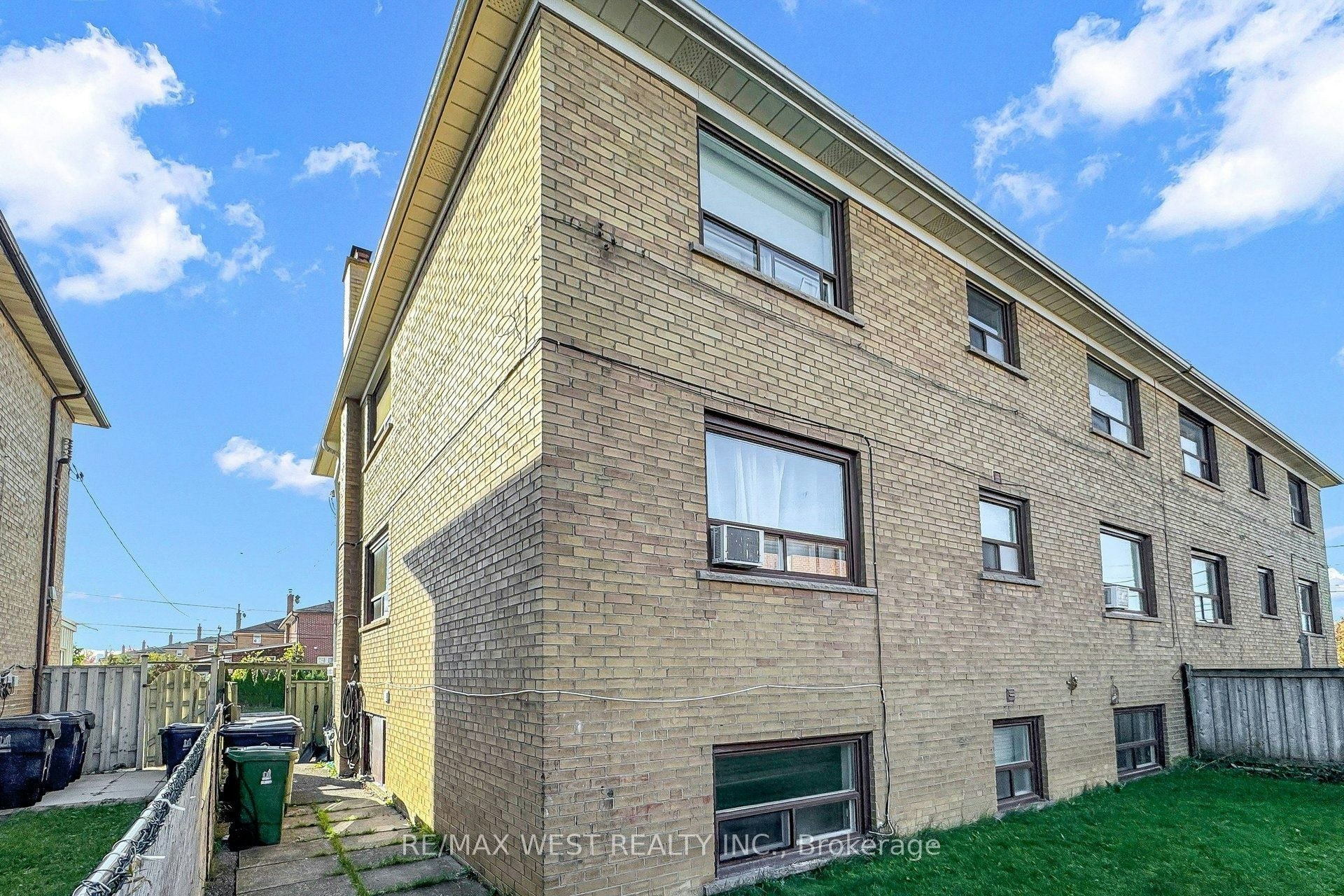 244 Overbrook Place, Toronto, ON, M3H 4R7 - 24