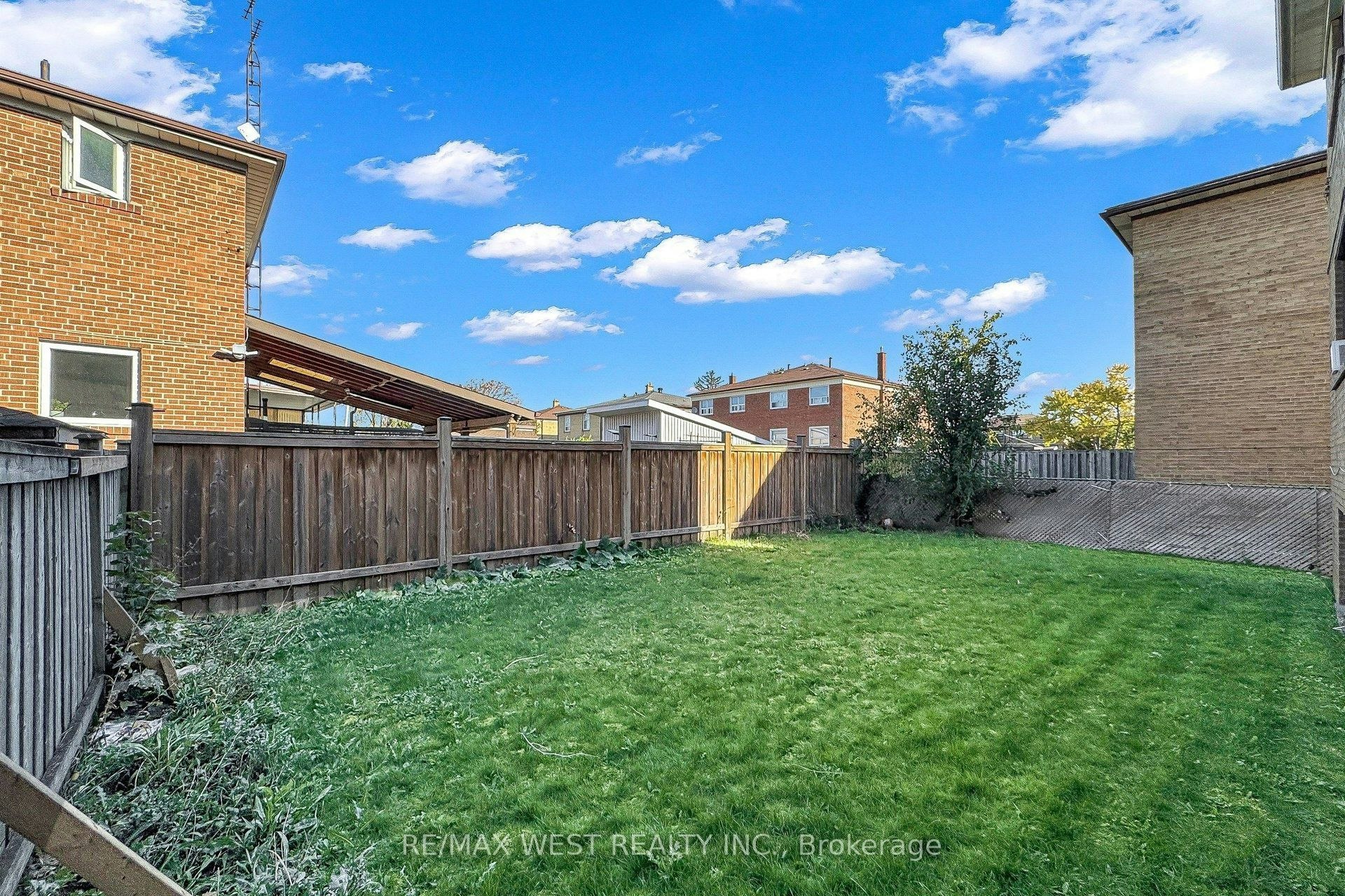 244 Overbrook Place, Toronto, ON, M3H 4R7 - 26