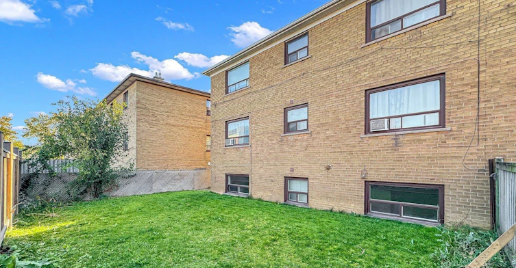 244 Overbrook Place, Toronto, ON, M3H 4R7 - 27