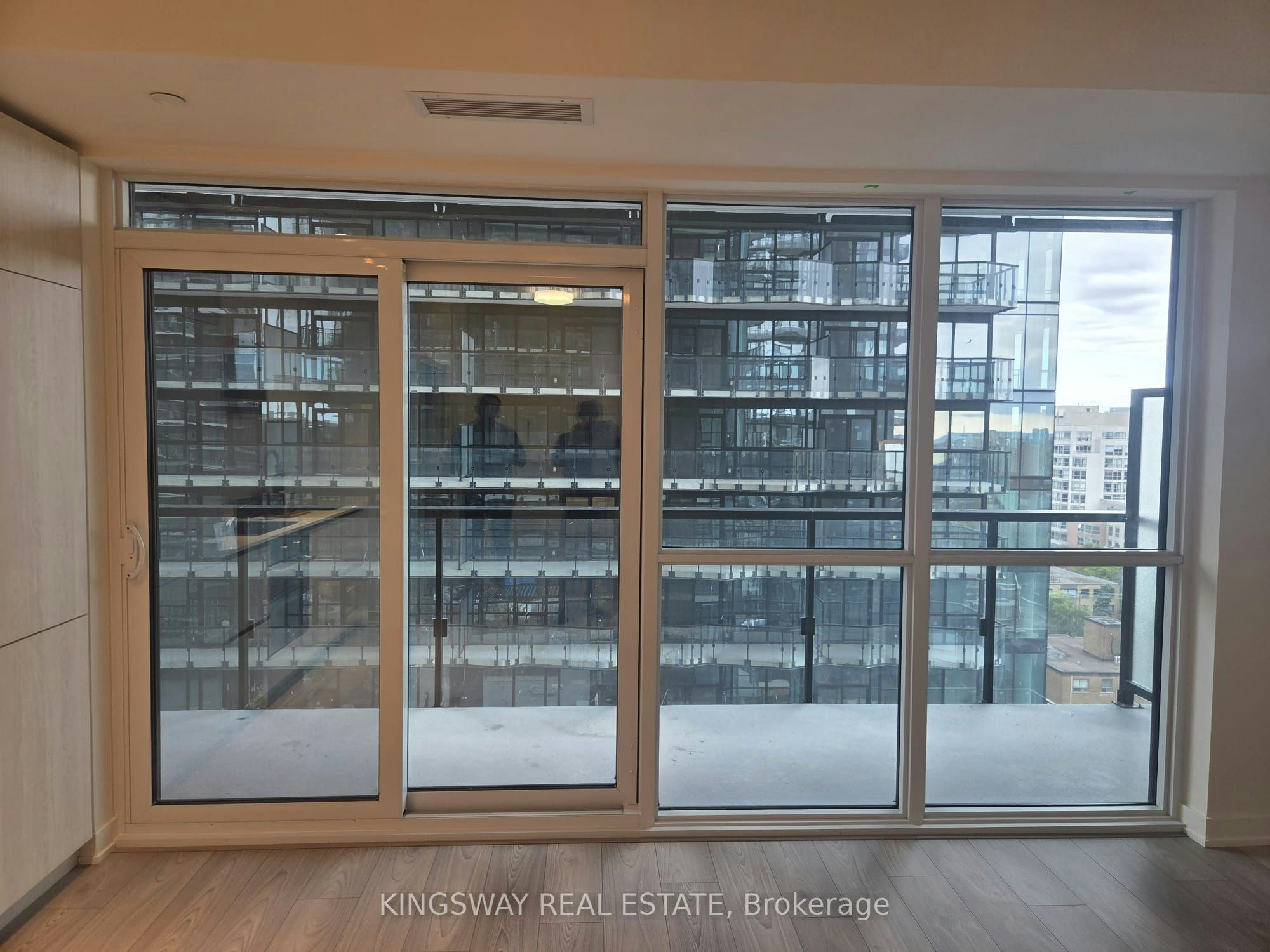 1208-110 Broadway Avenue, Toronto, ON, M4P 1V7 - 5
