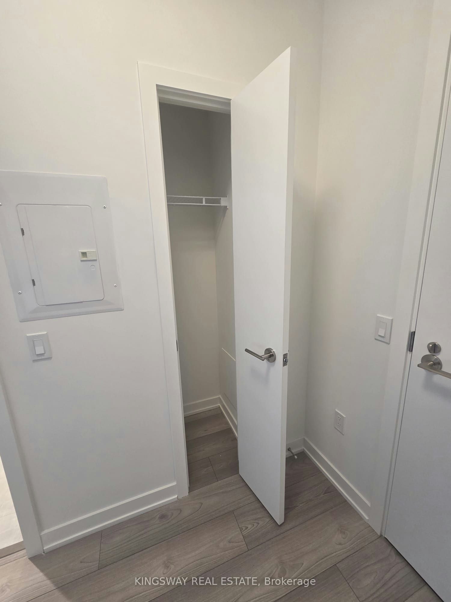 1208-110 Broadway Avenue, Toronto, ON, M4P 1V7 - 13