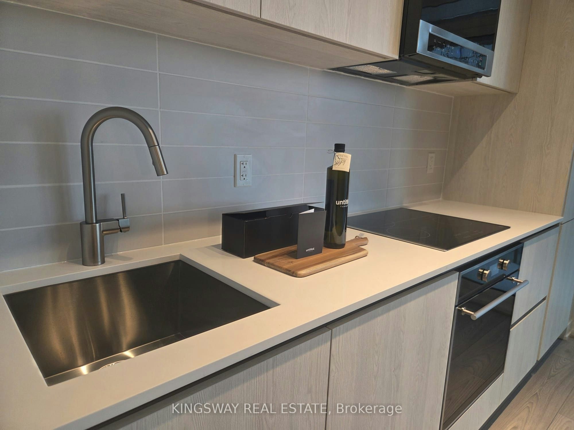 1208-110 Broadway Avenue, Toronto, ON, M4P 1V7 - 7