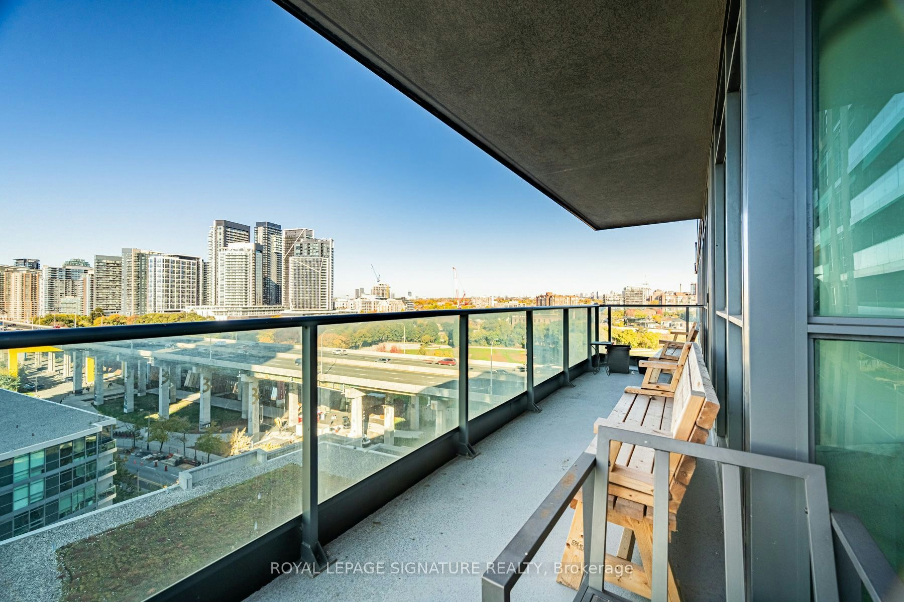 1359-209 Fort York Boulevard, Toronto, ON, M5V 4A1 - 25
