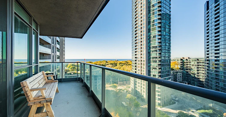 1359-209 Fort York Boulevard, Toronto, ON, M5V 4A1 - 24