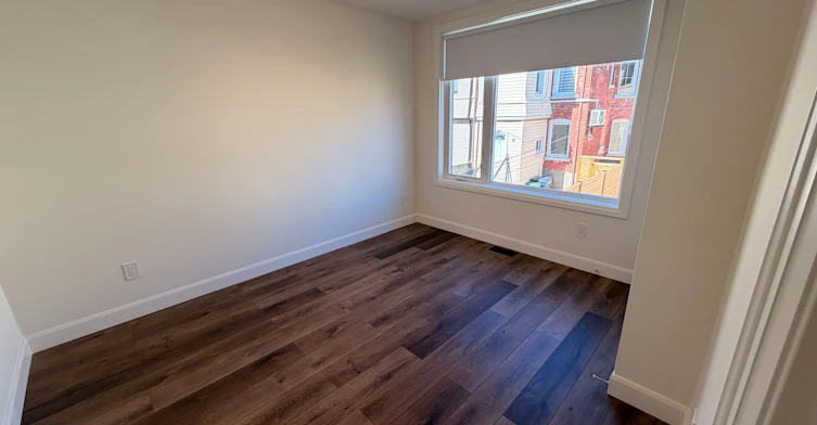 Laneway Unit-29 Earnscliffe Road, Toronto, ON, M6E 1J4 - 21