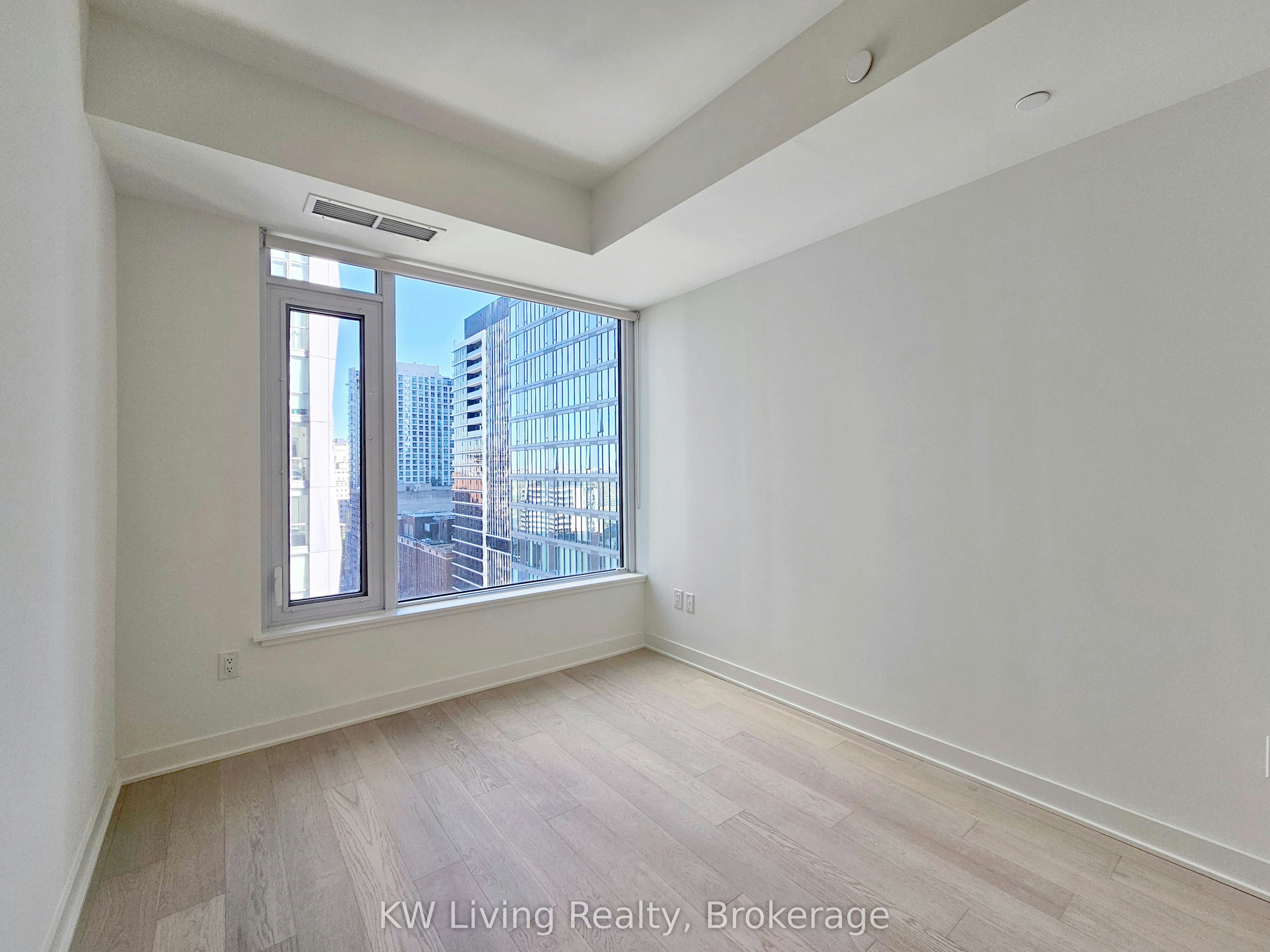 1309-11 Yorkville Avenue, Toronto, ON, M4W 0B7 - 5
