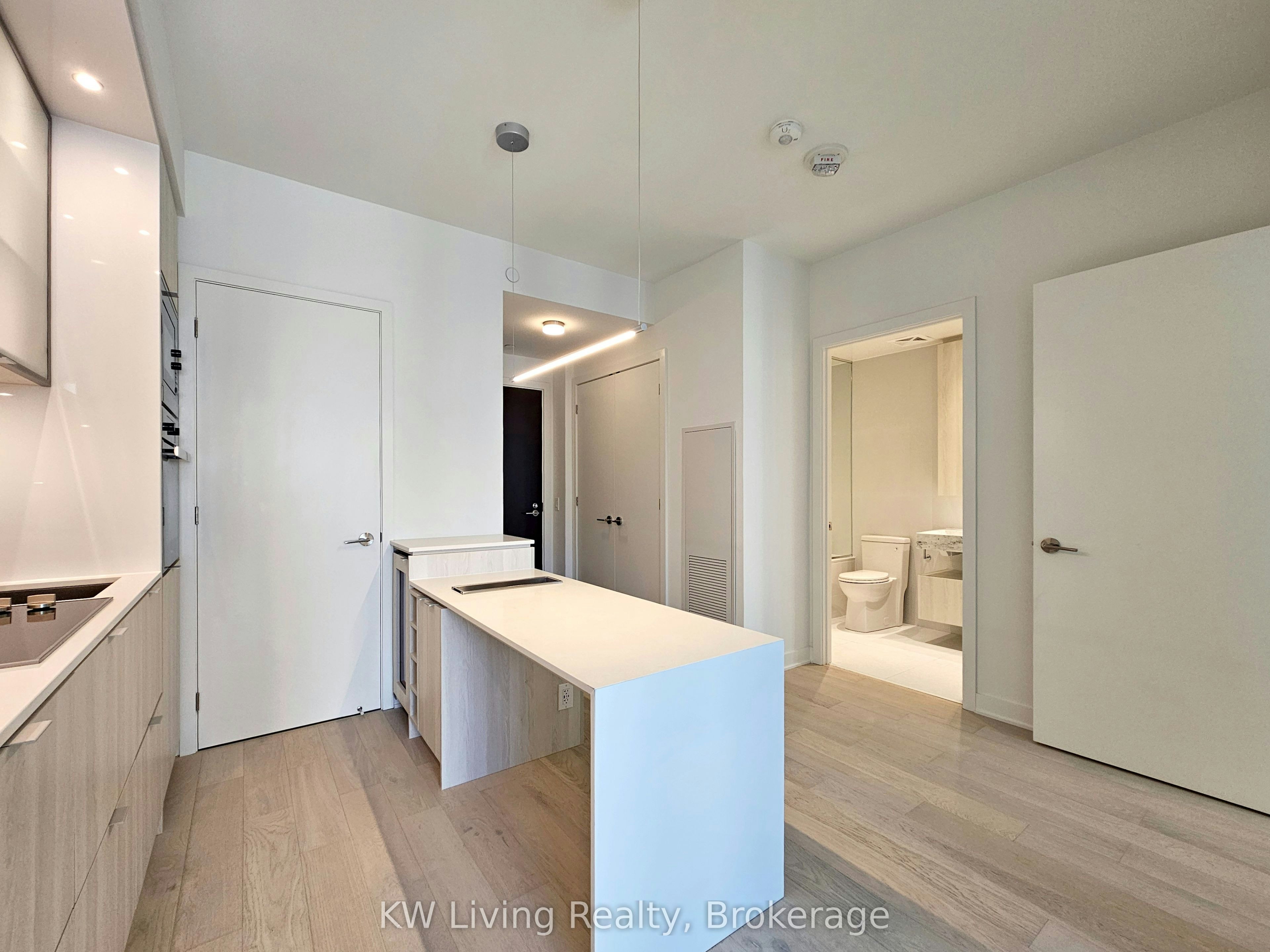 1309-11 Yorkville Avenue, Toronto, ON, M4W 0B7 - 9