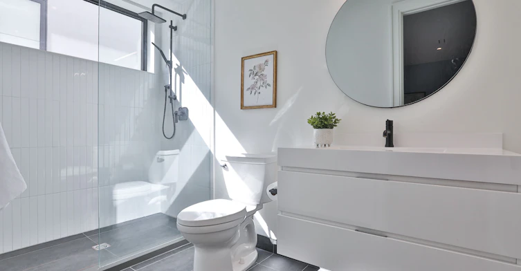 215 Ava Road, Toronto, ON, M6C 1W9 - 29