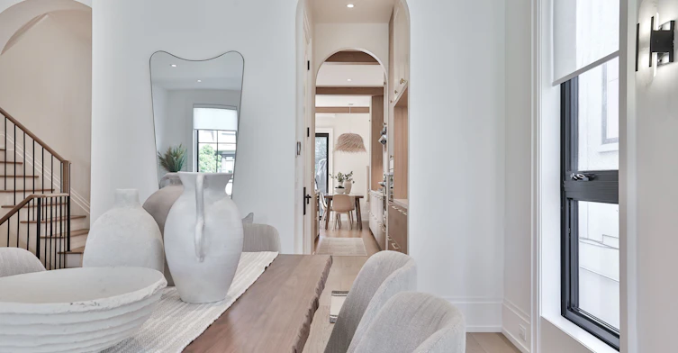 215 Ava Road, Toronto, ON, M6C 1W9 - 11