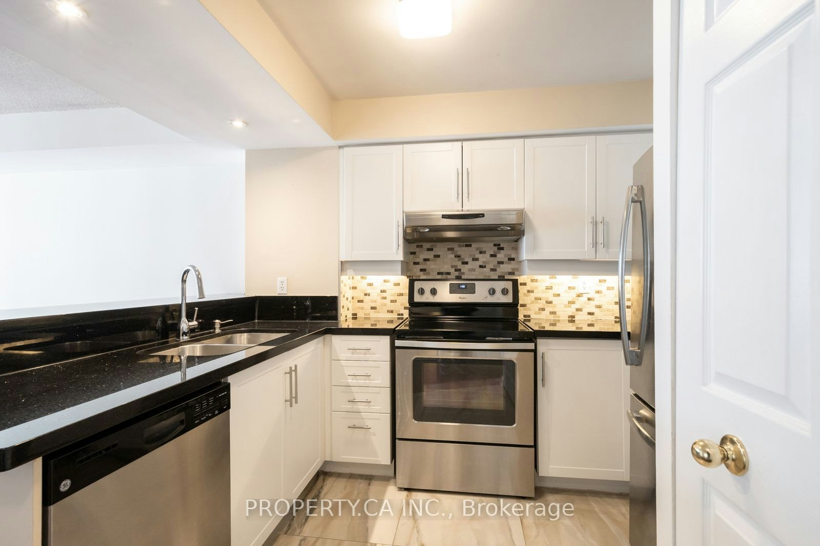 1004-801 King Street W, Toronto, ON, M5V 3C9 - 21