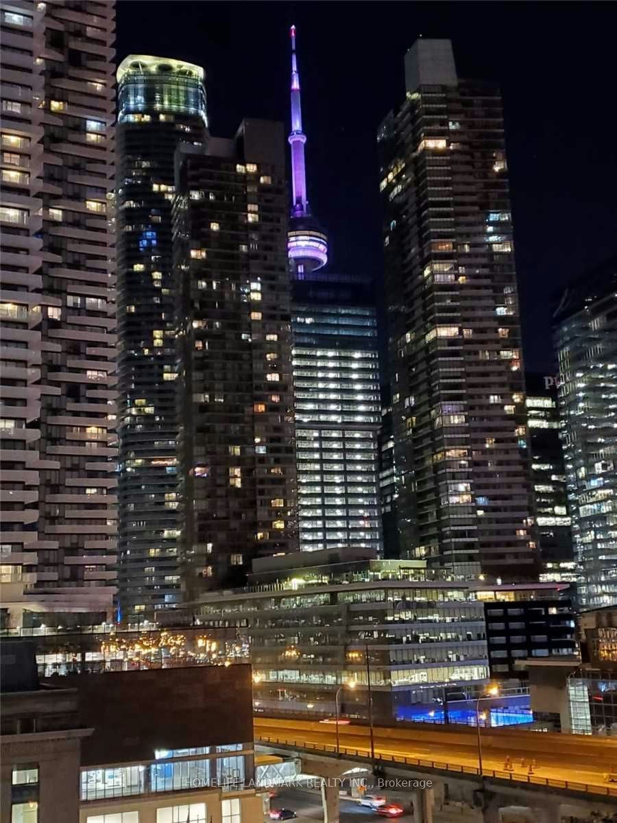 601-33 Bay Street, Toronto, ON, M5J 2Z3 - 3