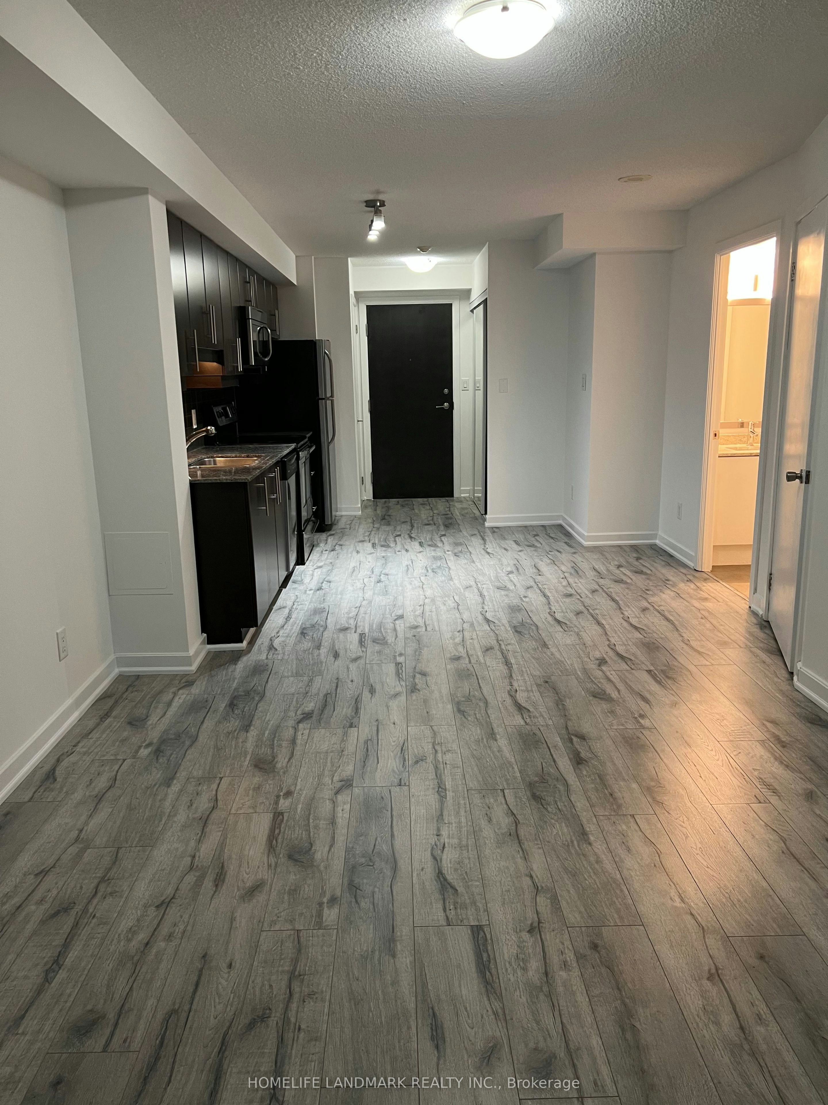 601-33 Bay Street, Toronto, ON, M5J 2Z3 - 16