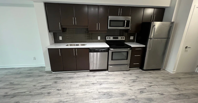 601-33 Bay Street, Toronto, ON, M5J 2Z3 - 17