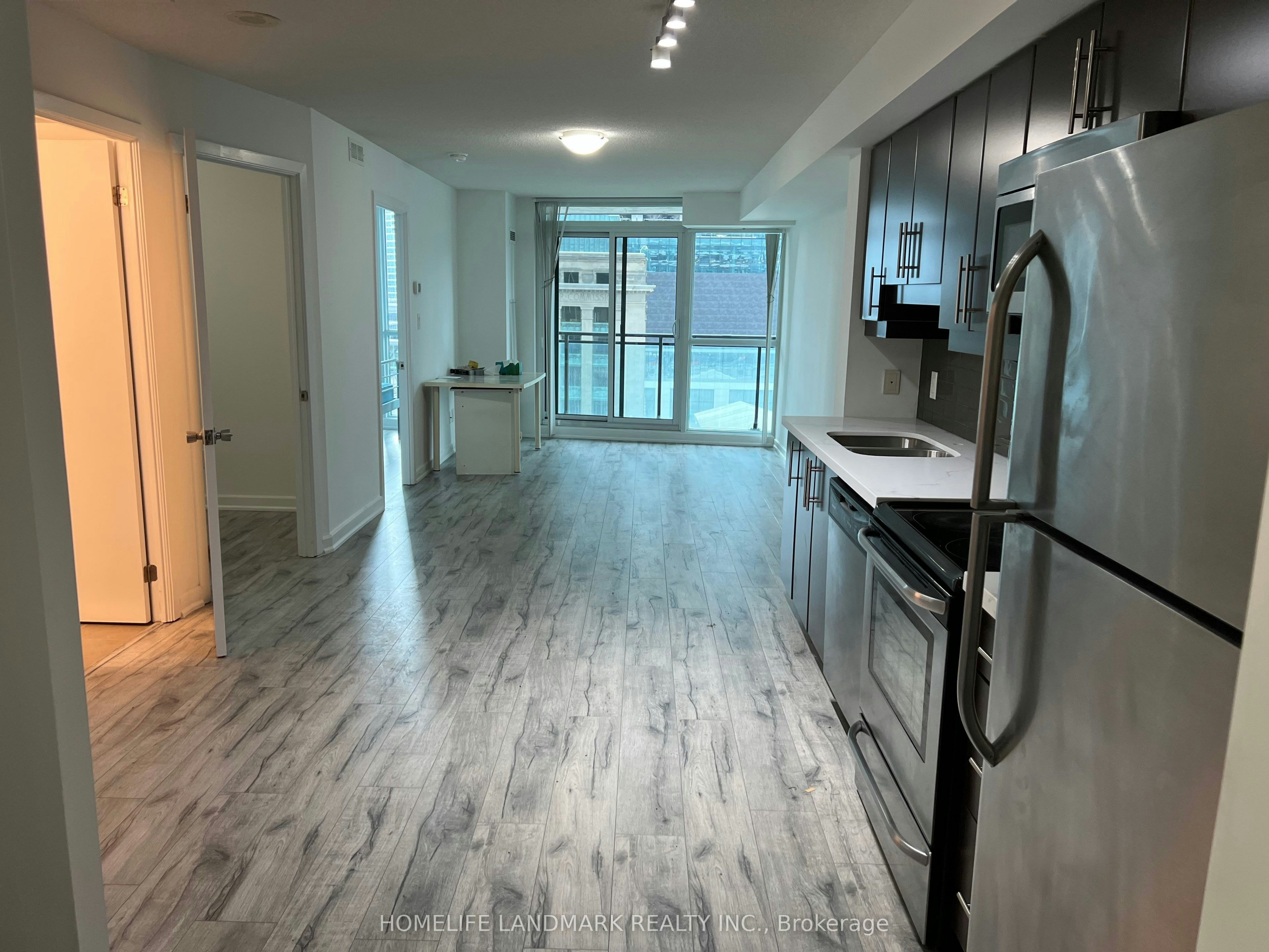 601-33 Bay Street, Toronto, ON, M5J 2Z3 - 20