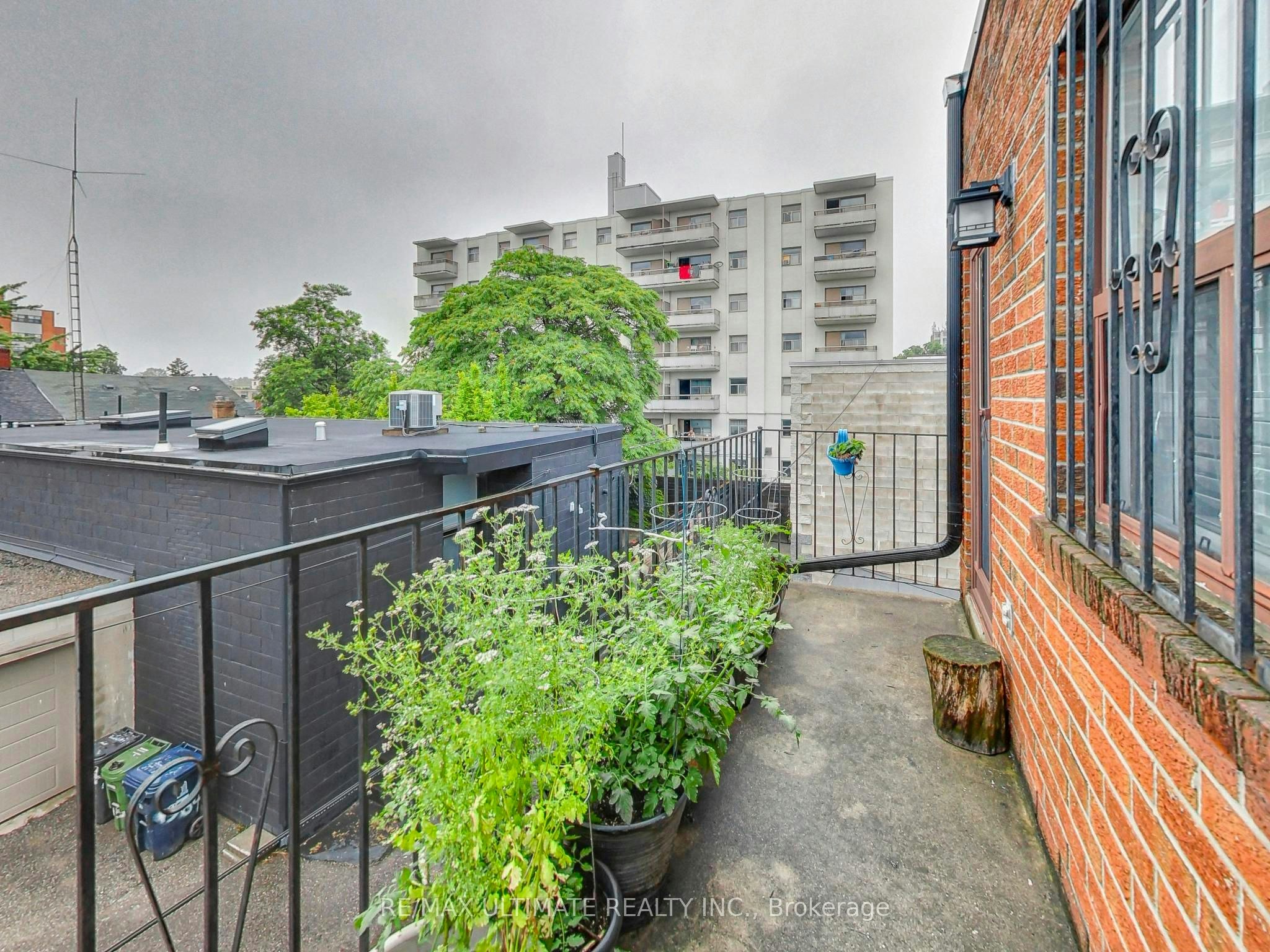 Apt #2-1584 Dundas Street W, Toronto, ON, M6K 1T8 - 15