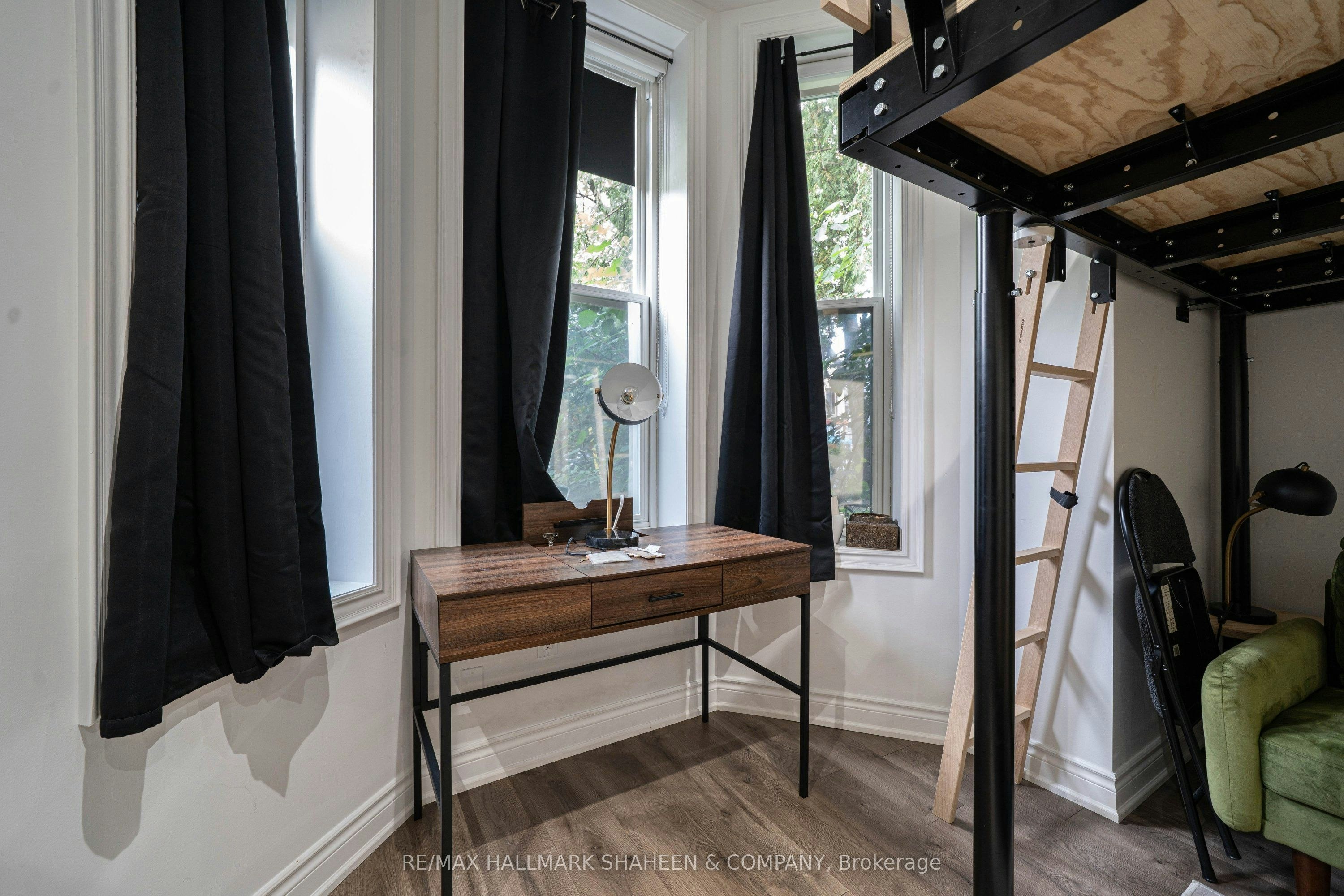 Studio-208 Dovercourt Road, Toronto, ON, M6J 3C8 - 11