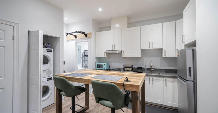 Studio-208 Dovercourt Road, Toronto, ON, M6J 3C8 - 13