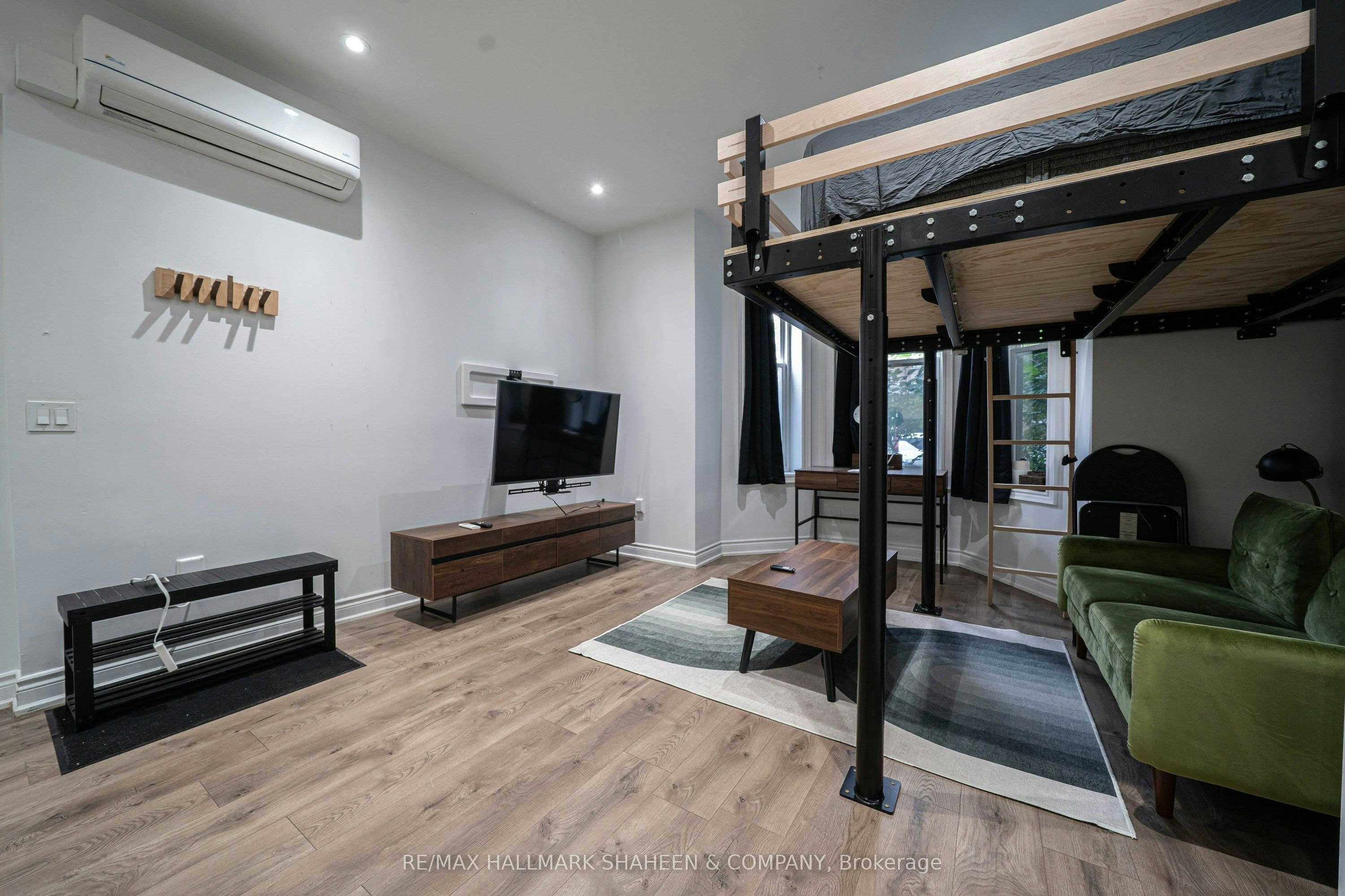 Studio-208 Dovercourt Road, Toronto, ON, M6J 3C8 - 9