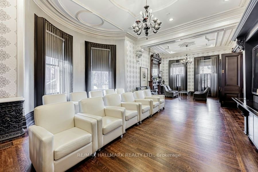PH2-28 Linden Street, Toronto, ON, M4Y 0A4 - 39