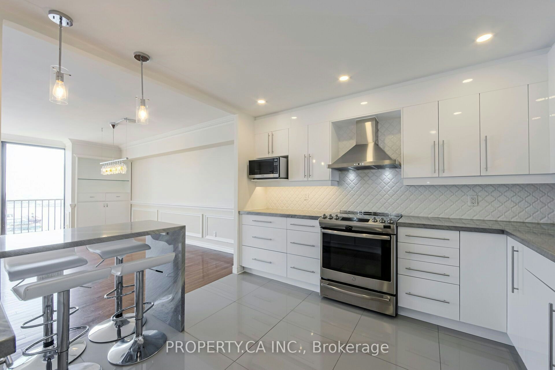 2805-33 Harbour Square, Toronto, ON, M5J 2G2 - 12