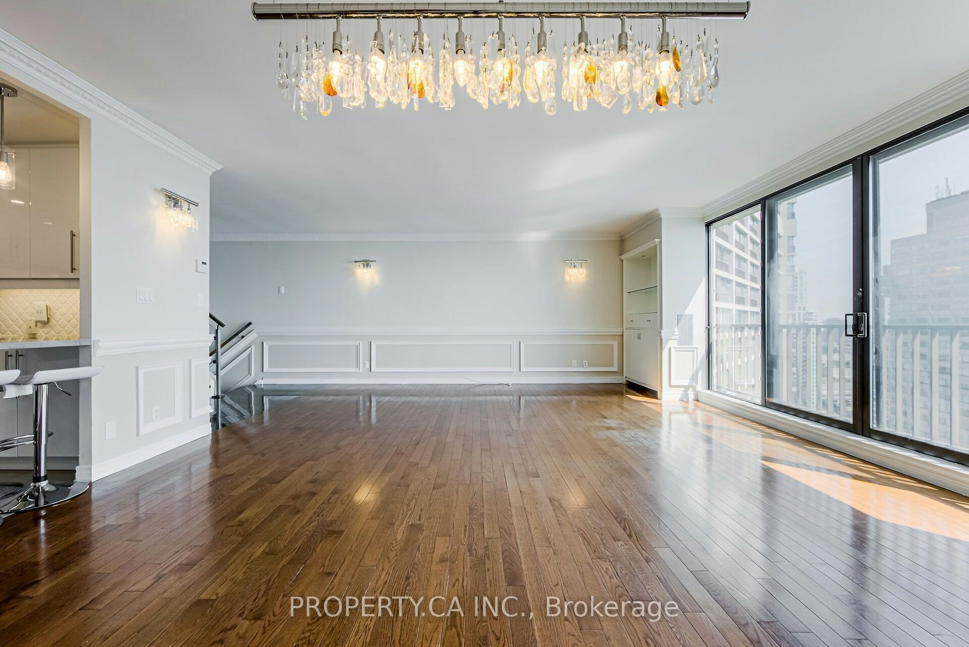 2805-33 Harbour Square, Toronto, ON, M5J 2G2 - 4