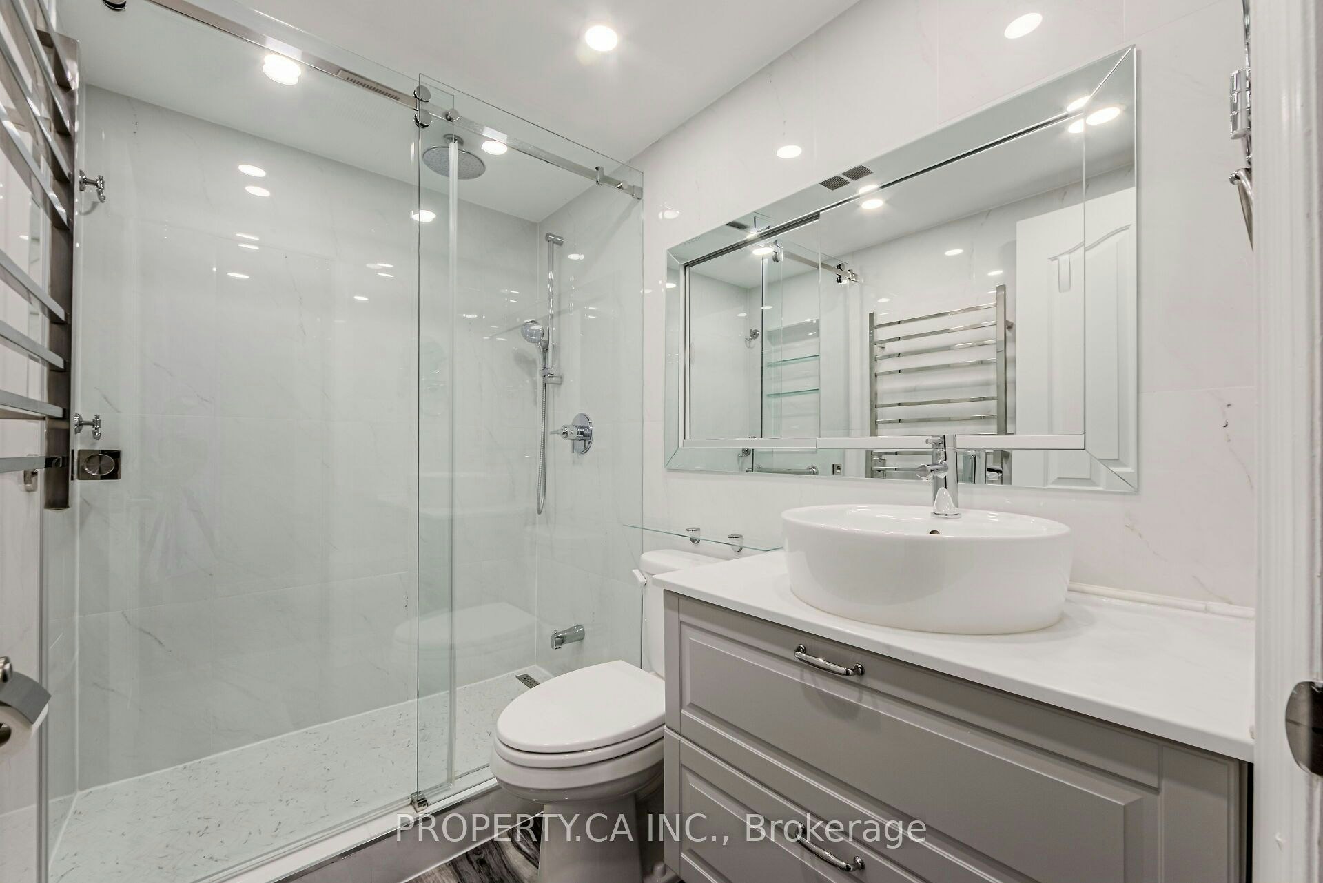2805-33 Harbour Square, Toronto, ON, M5J 2G2 - 22