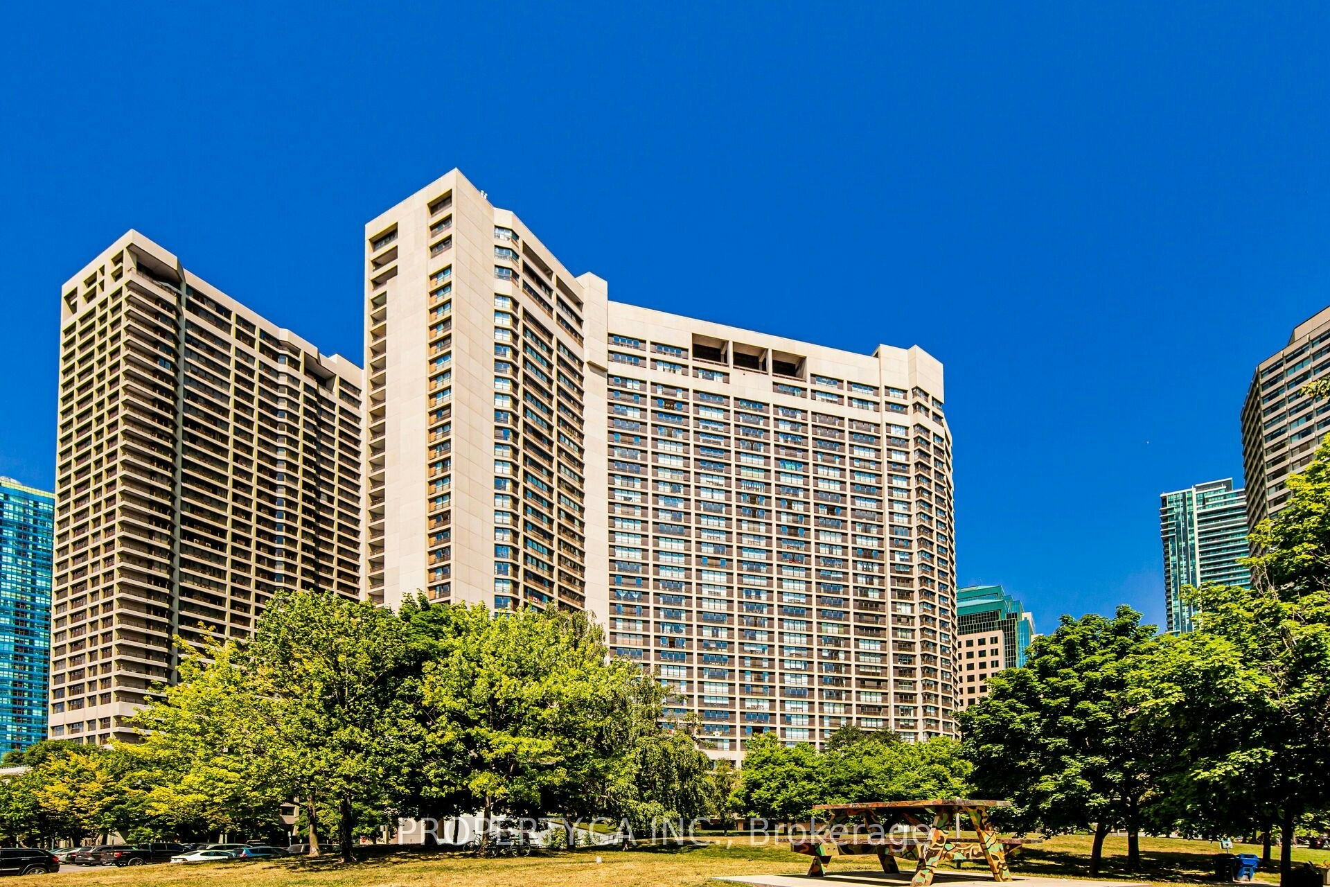 2805-33 Harbour Square, Toronto, ON, M5J 2G2 - 25