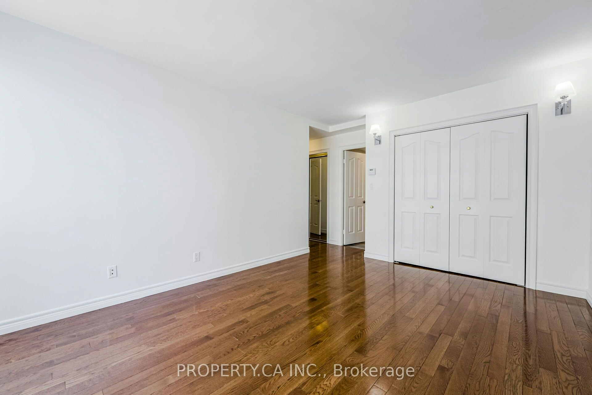 2805-33 Harbour Square, Toronto, ON, M5J 2G2 - 17