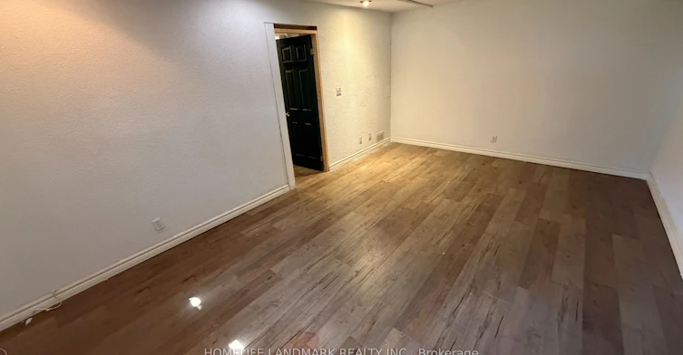 702 Sheppard Ave Avenue E, Toronto, ON, M2K 1B7 - 36