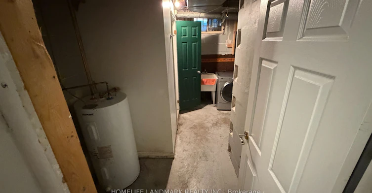 702 Sheppard Ave Avenue E, Toronto, ON, M2K 1B7 - 37