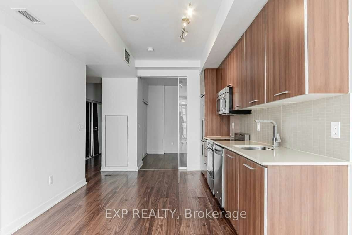 1311-105 George Street, Toronto, ON, M5A 0L4 - 5