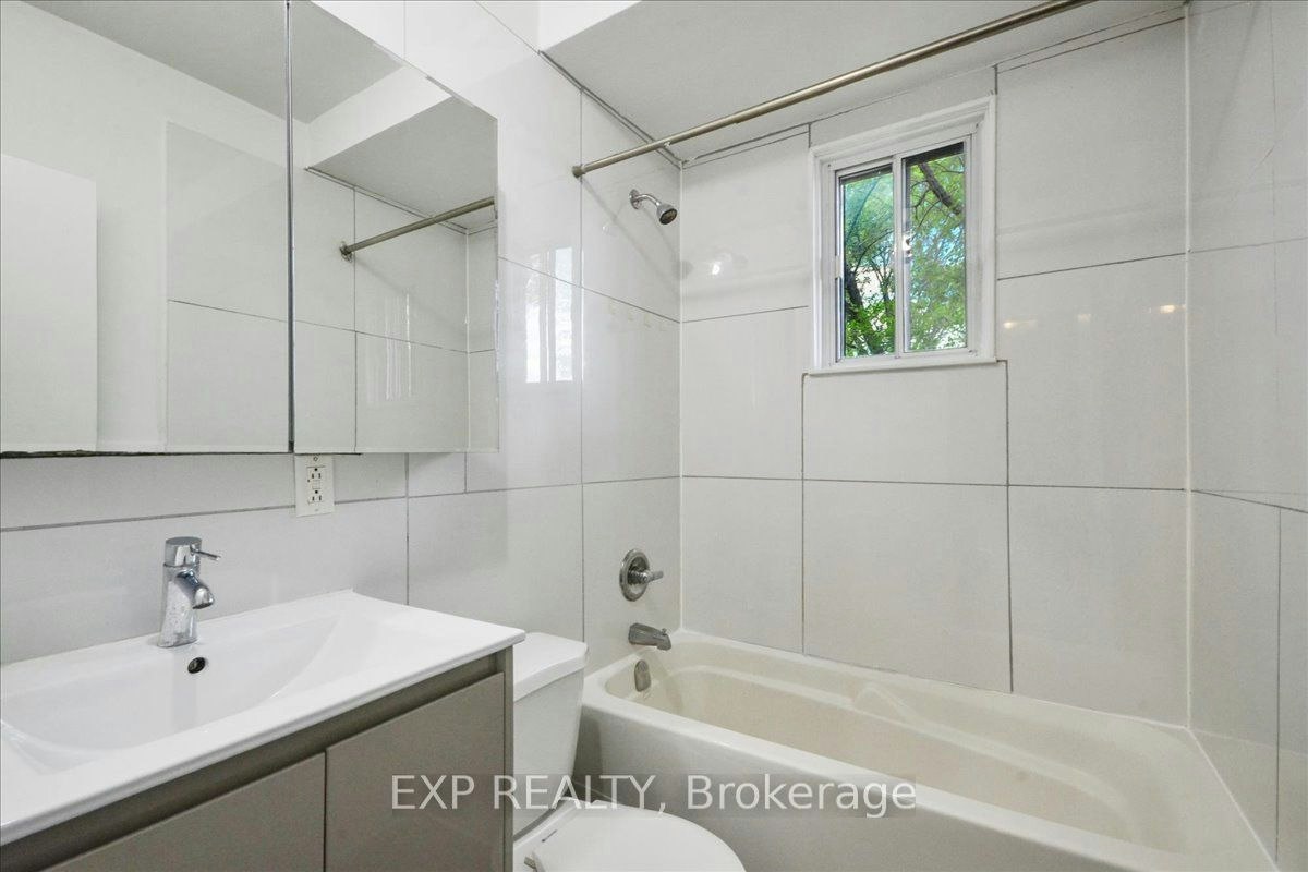 346 Westmount Avenue, Toronto, ON, M6E 3N2 - 24