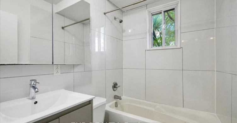 346 Westmount Avenue, Toronto, ON, M6E 3N2 - 24