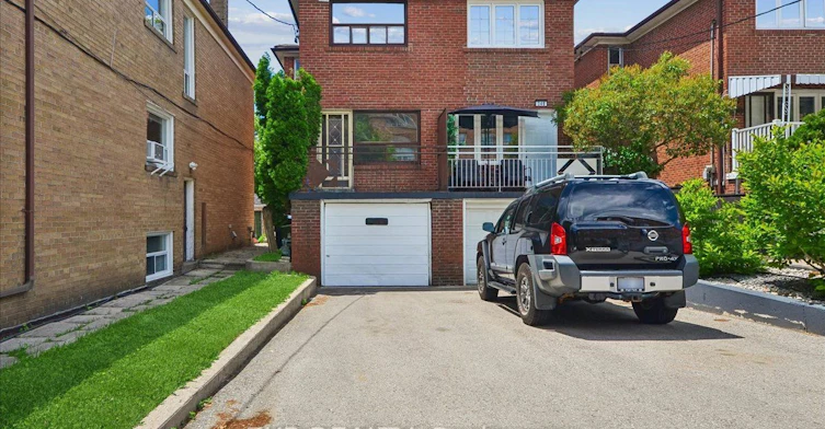 346 Westmount Avenue, Toronto, ON, M6E 3N2