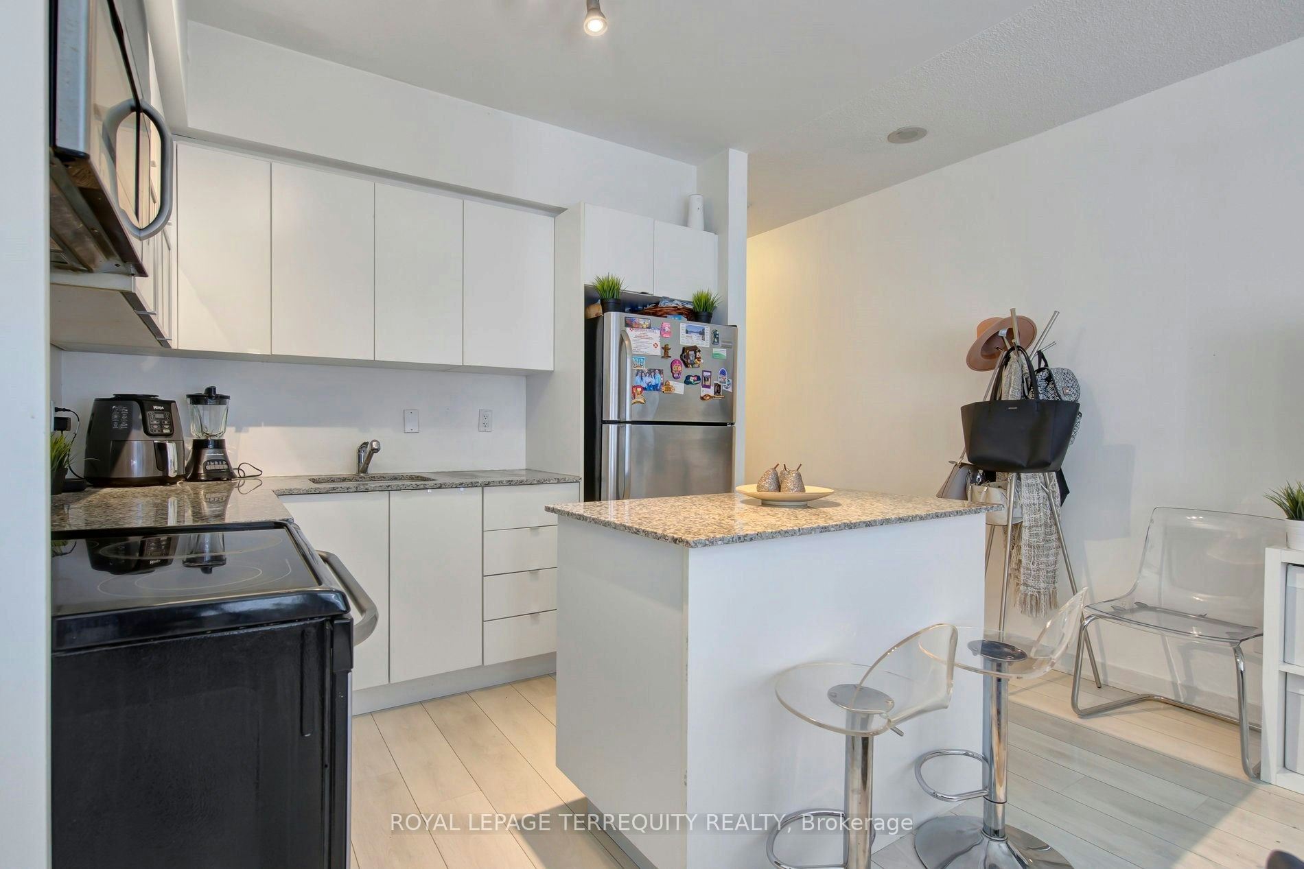302-55 East Liberty Street, Toronto, ON, M6K 3P9 - 10