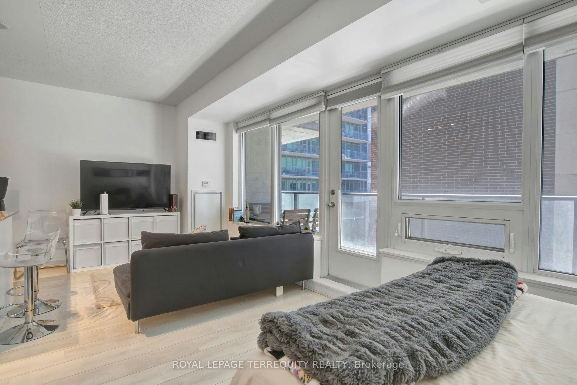 302-55 East Liberty Street, Toronto, ON, M6K 3P9 - 6