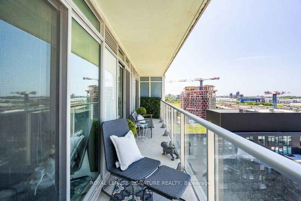 1310E-555 Wilson Avenue, Toronto, ON, M3H 0C5 - 18