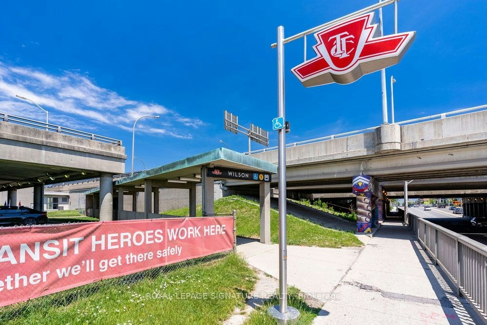1310E-555 Wilson Avenue, Toronto, ON, M3H 0C5 - 21