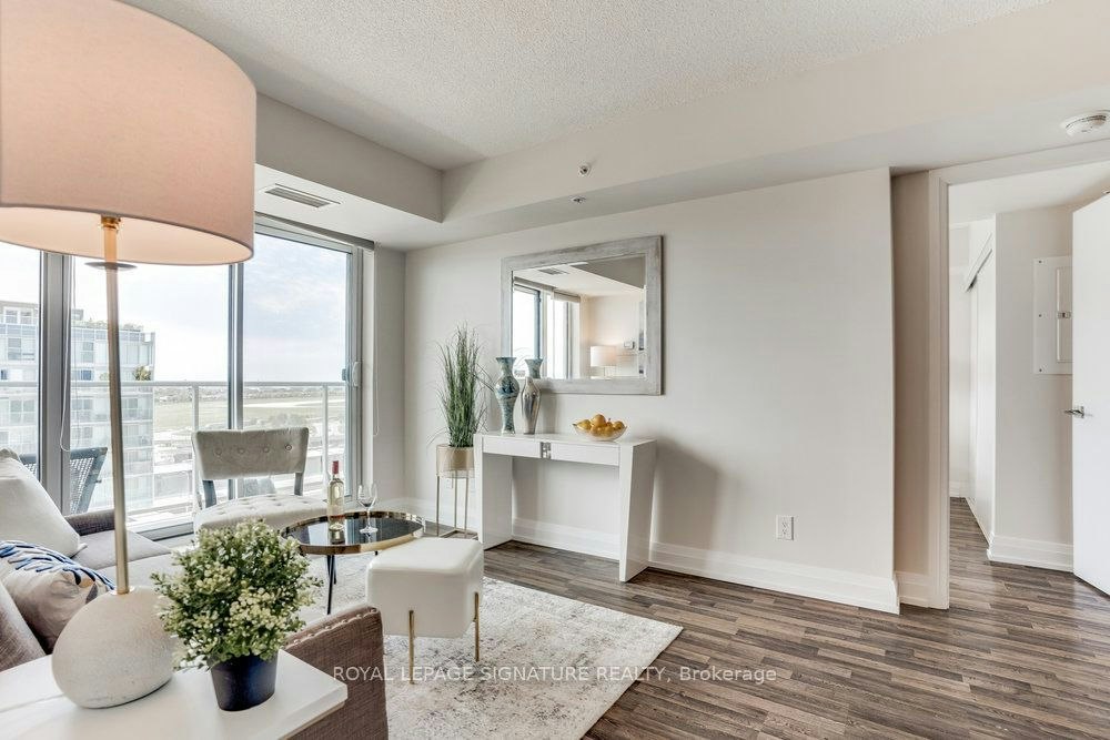 1310E-555 Wilson Avenue, Toronto, ON, M3H 0C5 - 3