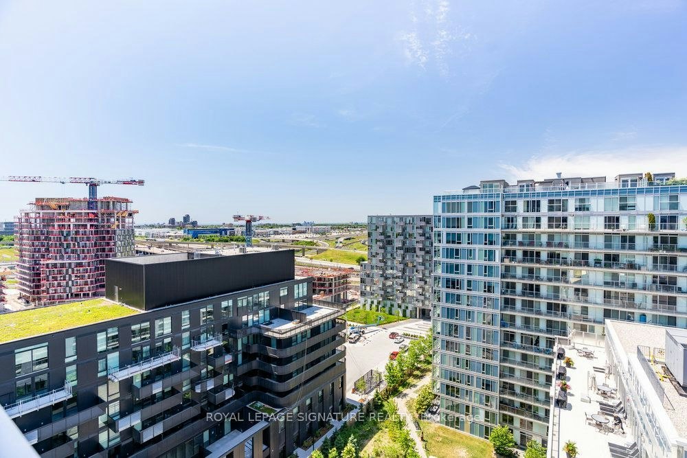1310E-555 Wilson Avenue, Toronto, ON, M3H 0C5 - 24