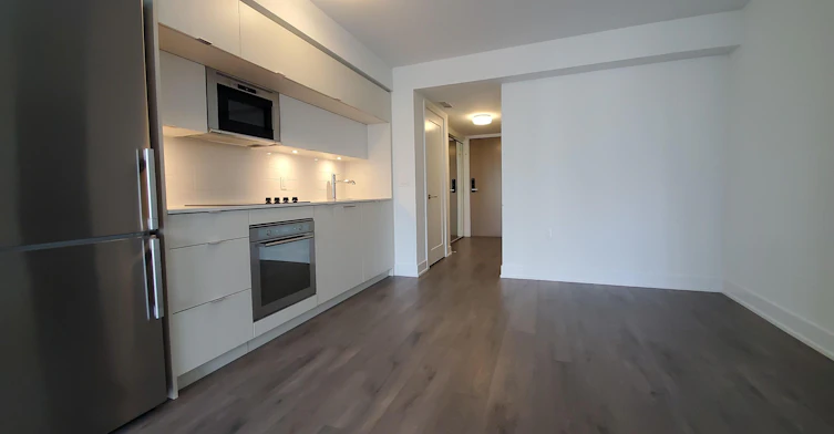 901-575 Bloor Street E, Toronto, ON, M4W 0B2 - 2