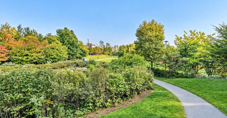 N514-120 Bayview Avenue, Toronto, ON, M5A 0G4 - 46