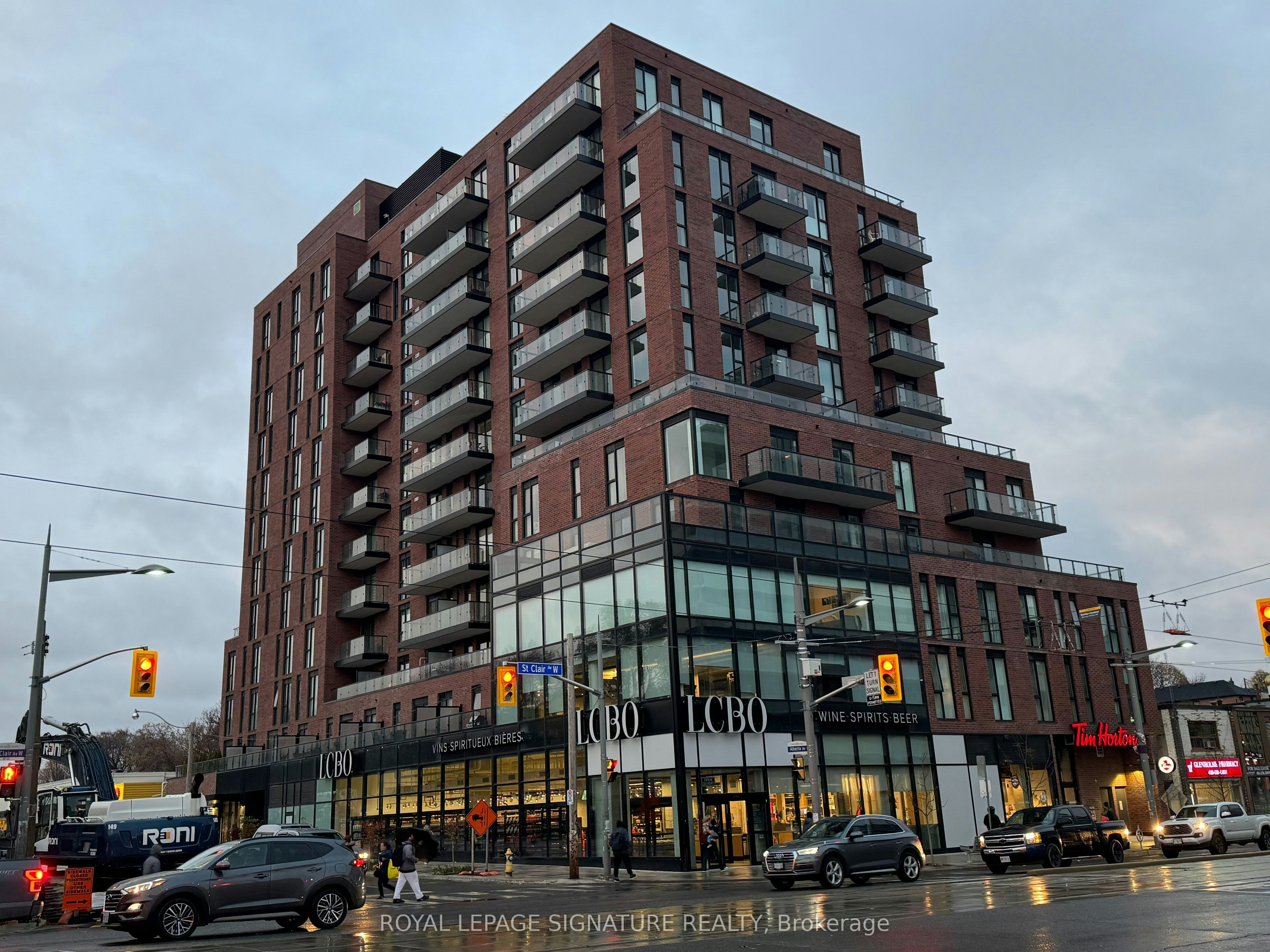 411-185 Alberta Avenue, Toronto, ON, M6C 0A5 - 30
